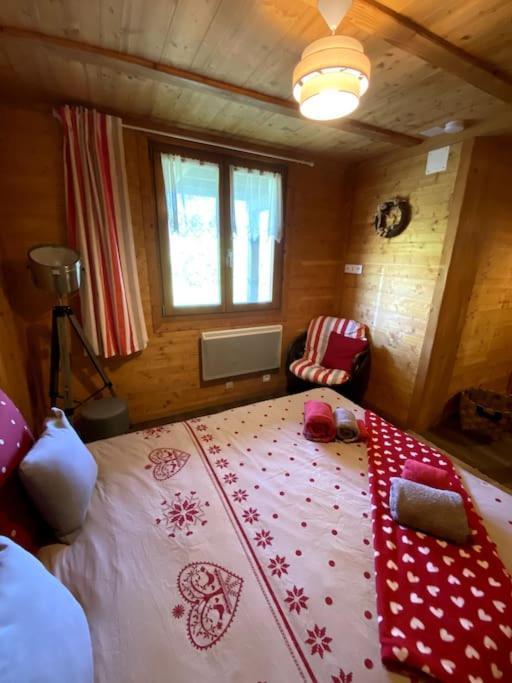 Le Chalet Des Coeurs Le Tholy Exterior foto