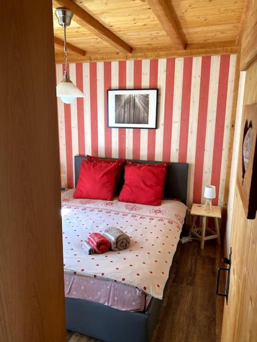 Le Chalet Des Coeurs Le Tholy Exterior foto